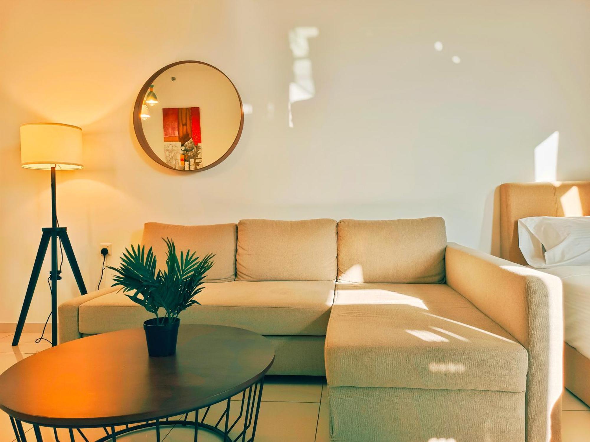 New Georgetown Instagramable 2Br Homestay For 10Pax 无敌美景两房民宿 Beacon Executive Suite Экстерьер фото